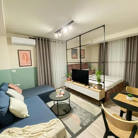 Three Doors Apartments, Strawberry Tirana